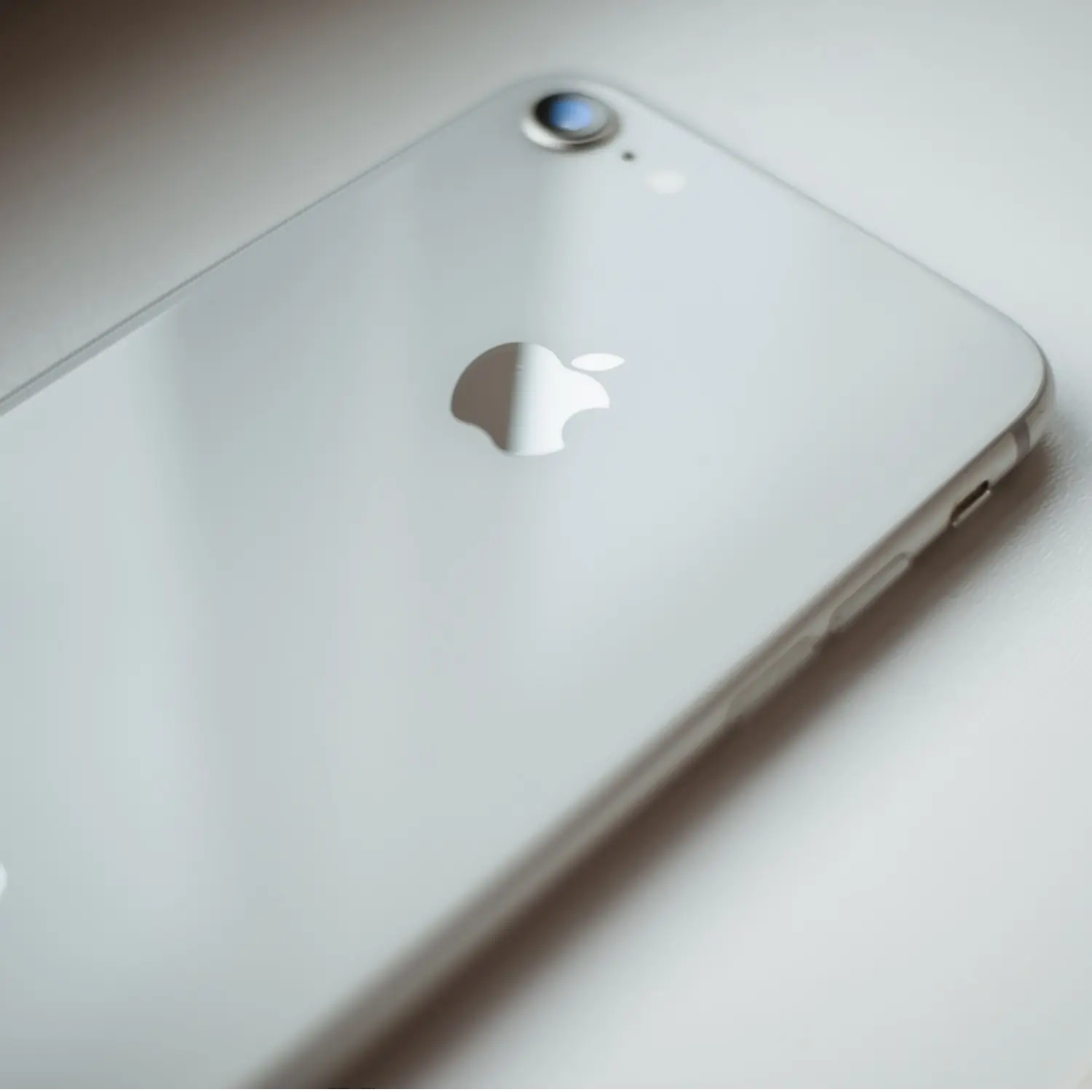 高光沢なiPhoneカバー